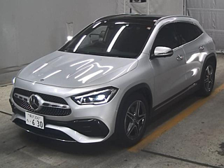 MERCEDES BENZ GLA CLASS 2023