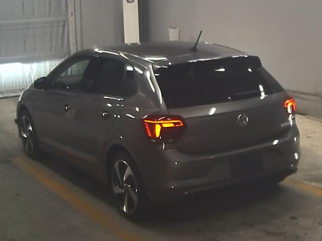 VOLKSWAGEN POLO 2020