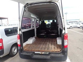 NISSAN CARAVAN VAN 2019