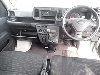 DAIHATSU HIJET VAN 2018