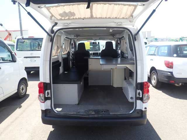 NISSAN NV200 2018