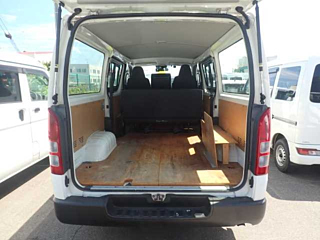 TOYOTA HIACE VAN 2019