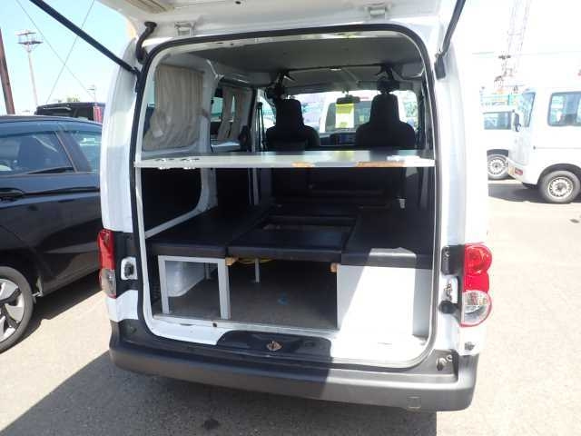 NISSAN NV200 2019