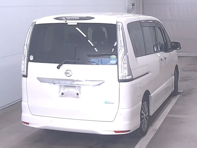NISSAN SERENA 2015