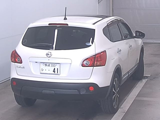 NISSAN DUALIS 2013
