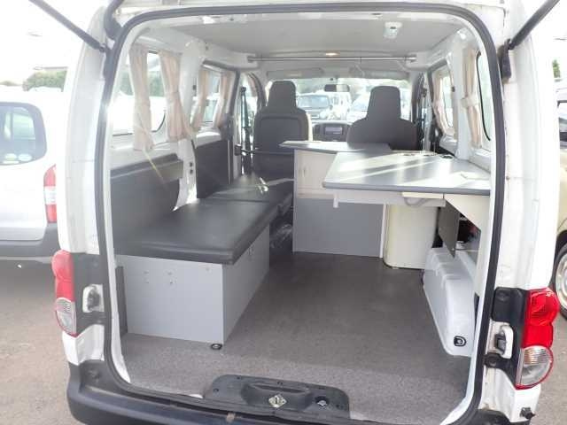 NISSAN NV200 2018