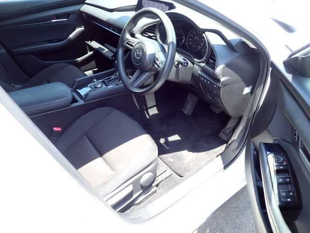MAZDA MAZDA3 2019