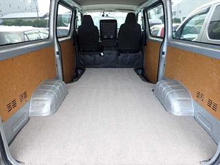 TOYOTA HIACE VAN 2016