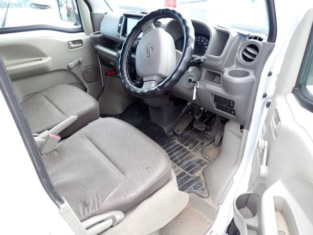 NISSAN CLIPPER VAN 2018