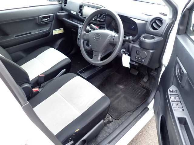 DAIHATSU MIRA E S 2020