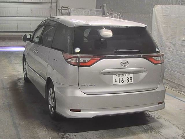TOYOTA ESTIMA 2019