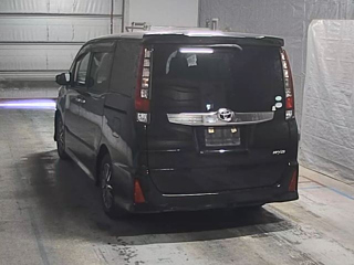 TOYOTA NOAH 2017