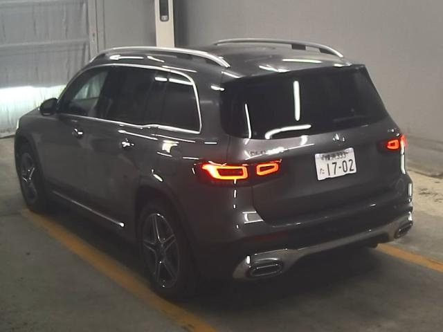 MERCEDES BENZ GLB 2023
