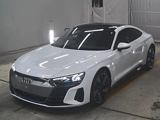 AUDI E-TRON 2022
