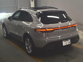 PORSCHE MACAN 2021