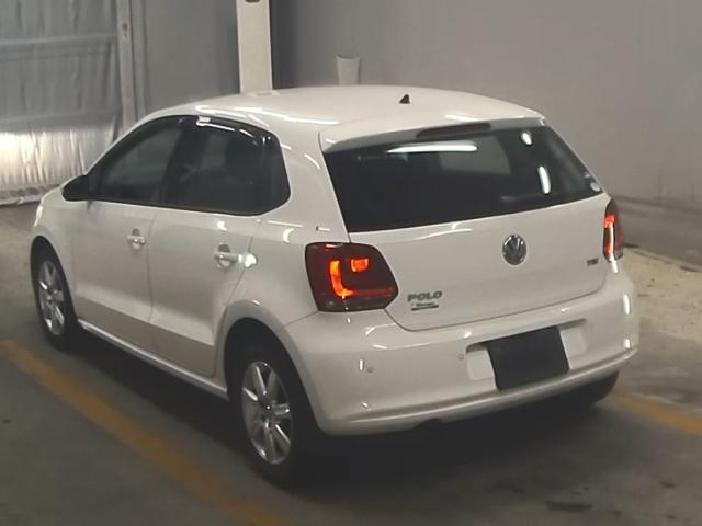 VOLKSWAGEN POLO 2012