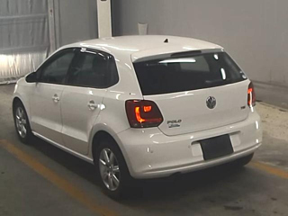VOLKSWAGEN POLO 2012