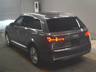 AUDI Q7 2016