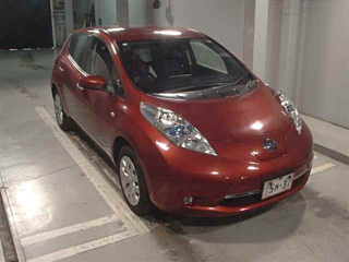 Заказать NISSAN LEAF