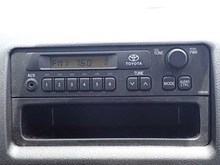 TOYOTA HIACE VAN 2015