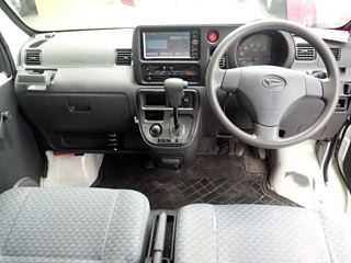 DAIHATSU HIJET VAN 2015