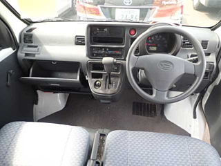 DAIHATSU HIJET VAN 2017