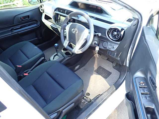 TOYOTA AQUA 2016