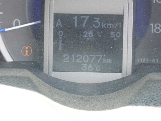 HONDA FIT SHUTTLE 2013