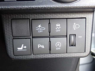 DAIHATSU TANTO 2021