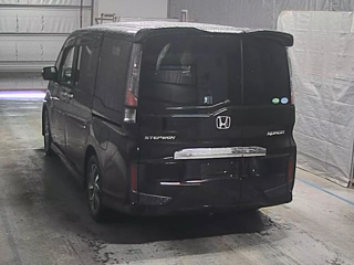 HONDA STEP WAGON 2017
