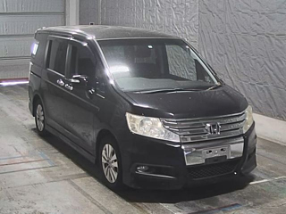 HONDA STEP WAGON 2012