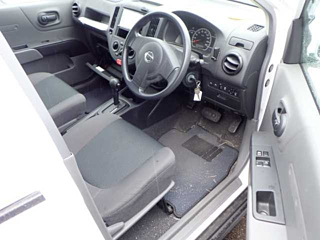 NISSAN AD 2020