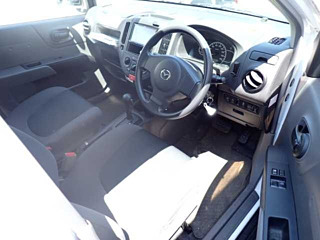 MAZDA FAMILIA VAN 2018