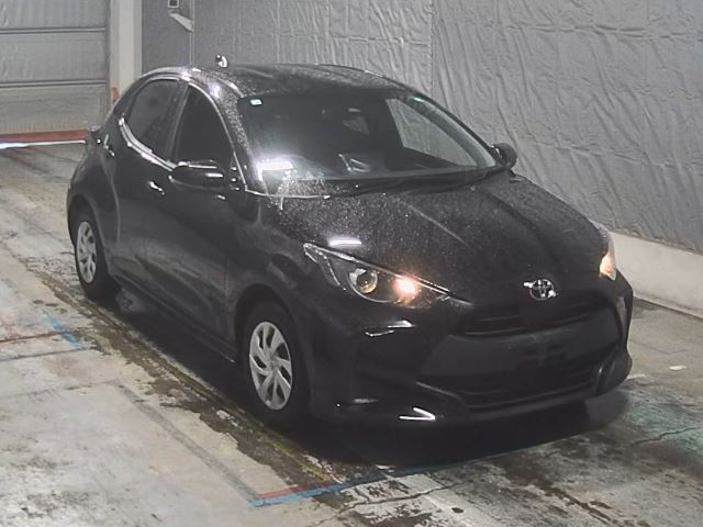 TOYOTA YARIS 2021