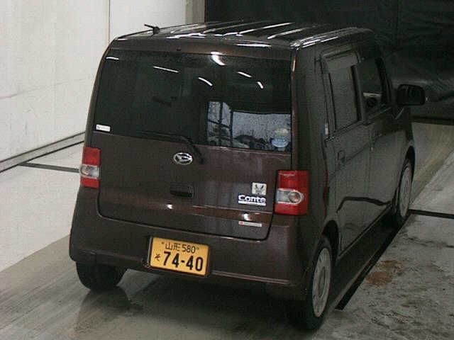 DAIHATSU MOVE CONTE 2010