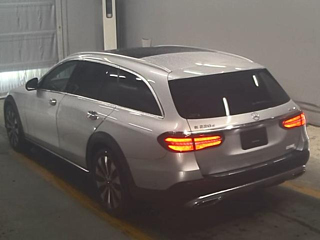 MERCEDES BENZ E CLASS WAGON 2018