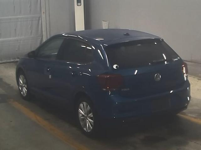 VOLKSWAGEN POLO 2018