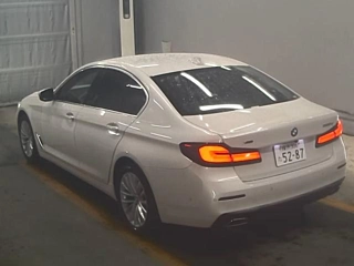 BMW 5 SERIES 2021