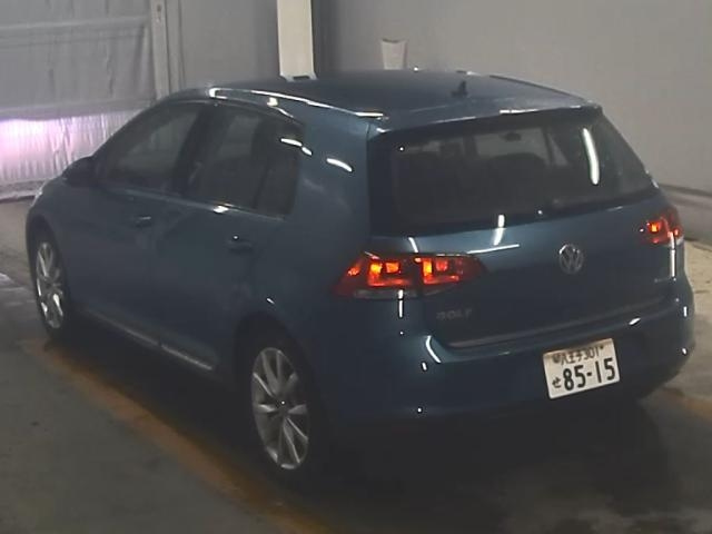 VOLKSWAGEN GOLF 2015