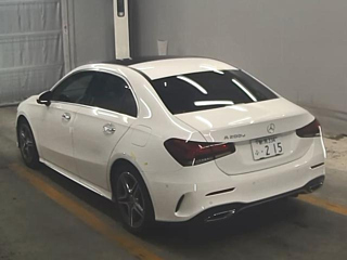 MERCEDES BENZ A CLASS 2020