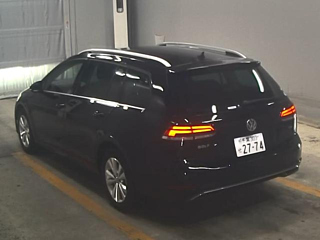 VOLKSWAGEN GOLF VARIANT 2017