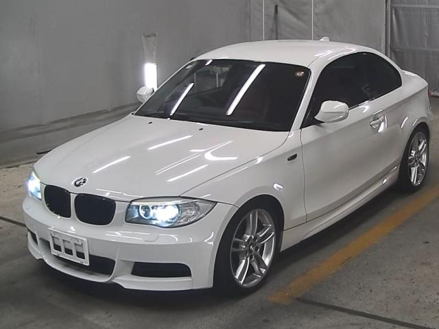 BMW 1 SERIES 2011
