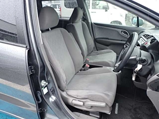 HONDA STREAM 2010