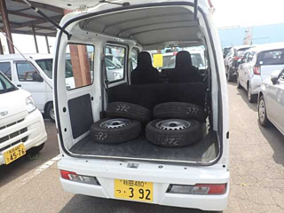 DAIHATSU HIJET VAN 2019