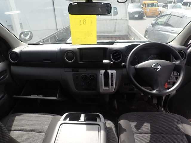 NISSAN CARAVAN VAN 2020