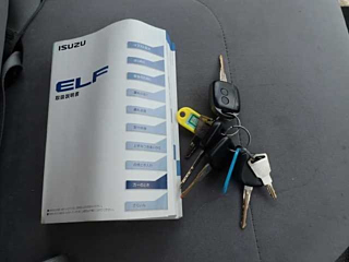 ISUZU ELF 2015
