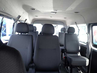 TOYOTA HIACE 2012