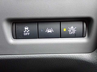 NISSAN NV200 2020
