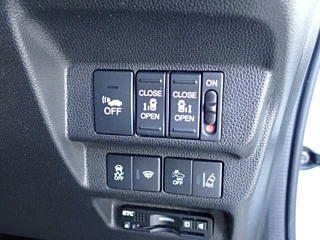 HONDA FREED 2019