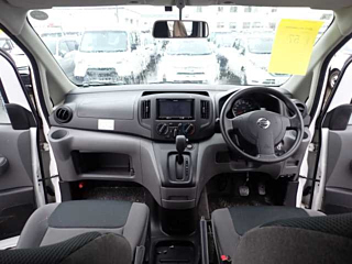 NISSAN NV200 2018